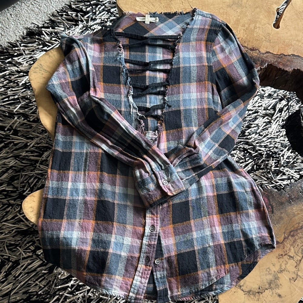 Gilded Intent Plaid Tunic with Cutout Detail - Black, Blue, Pink